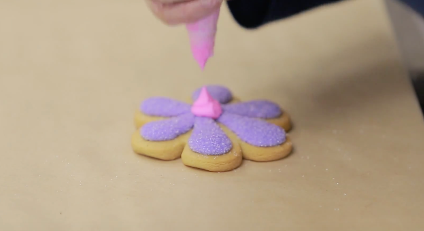 Mother's Day Flower Cookie Decorating Tips with Barbee Cookies
